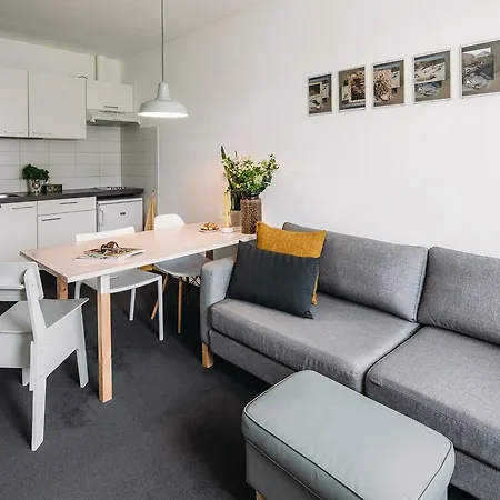 Nanette's * Bergen